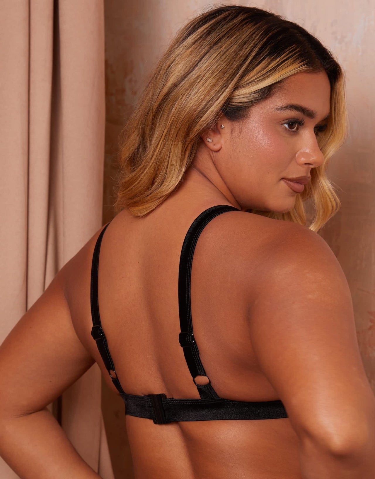 Wolf & Whistle X Natalie Gessey Fuller Bust gold trim detail bikini top in black - ASOS Sample Sale EU Store