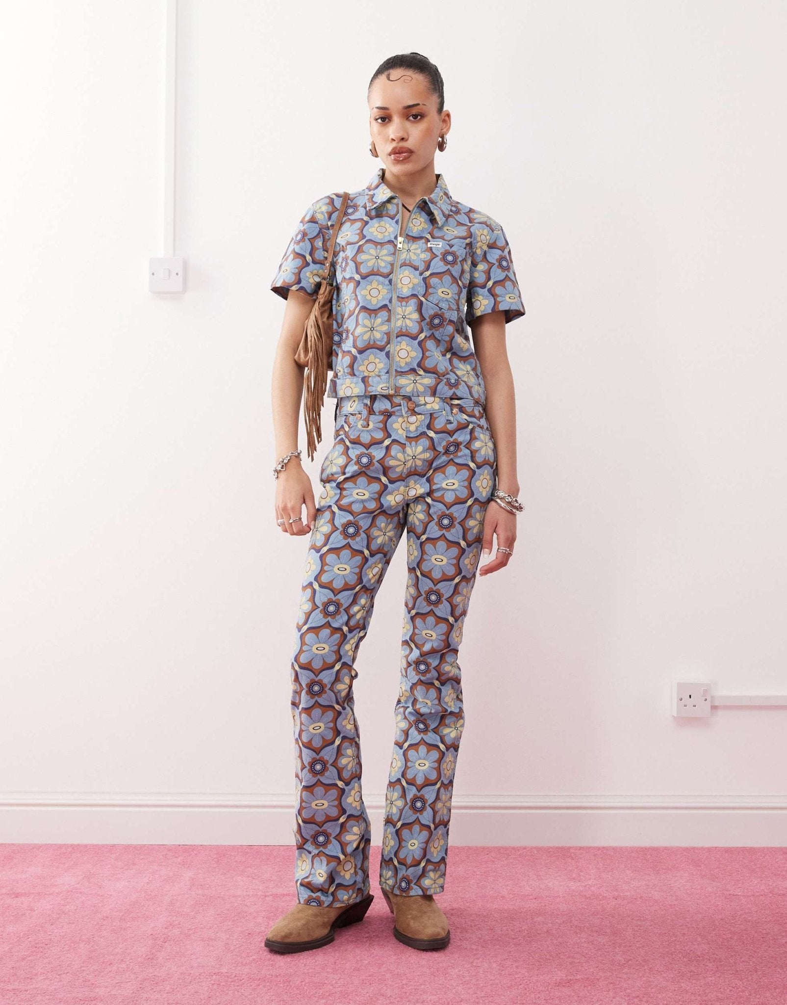 Wrangler co - ord bootcut 70s print jeans in blue - ASOS Sample Sale EU Store