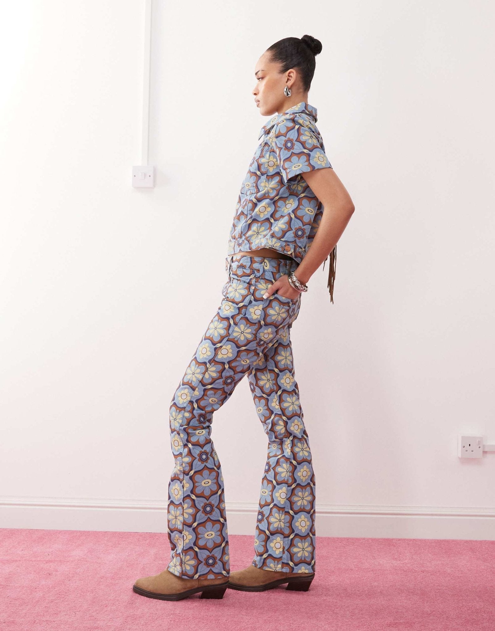 Wrangler co - ord bootcut 70s print jeans in blue - ASOS Sample Sale EU Store