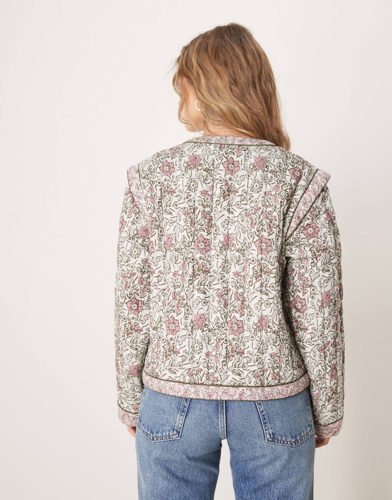YAS soft quilted jacket in cream and pink floral print - ASOS Sample Sale EU Store
