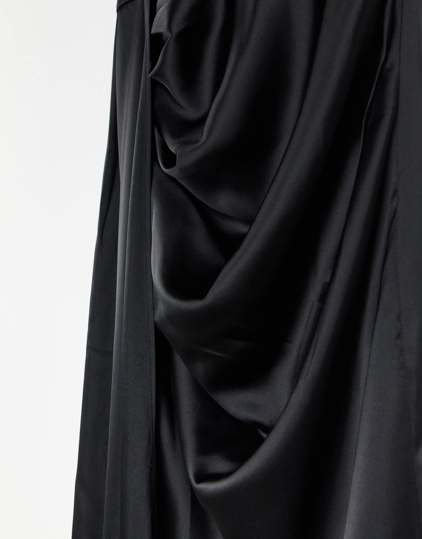 Yaura sweetheart midaxi dress in black - ASOS Sample Sale EU Store